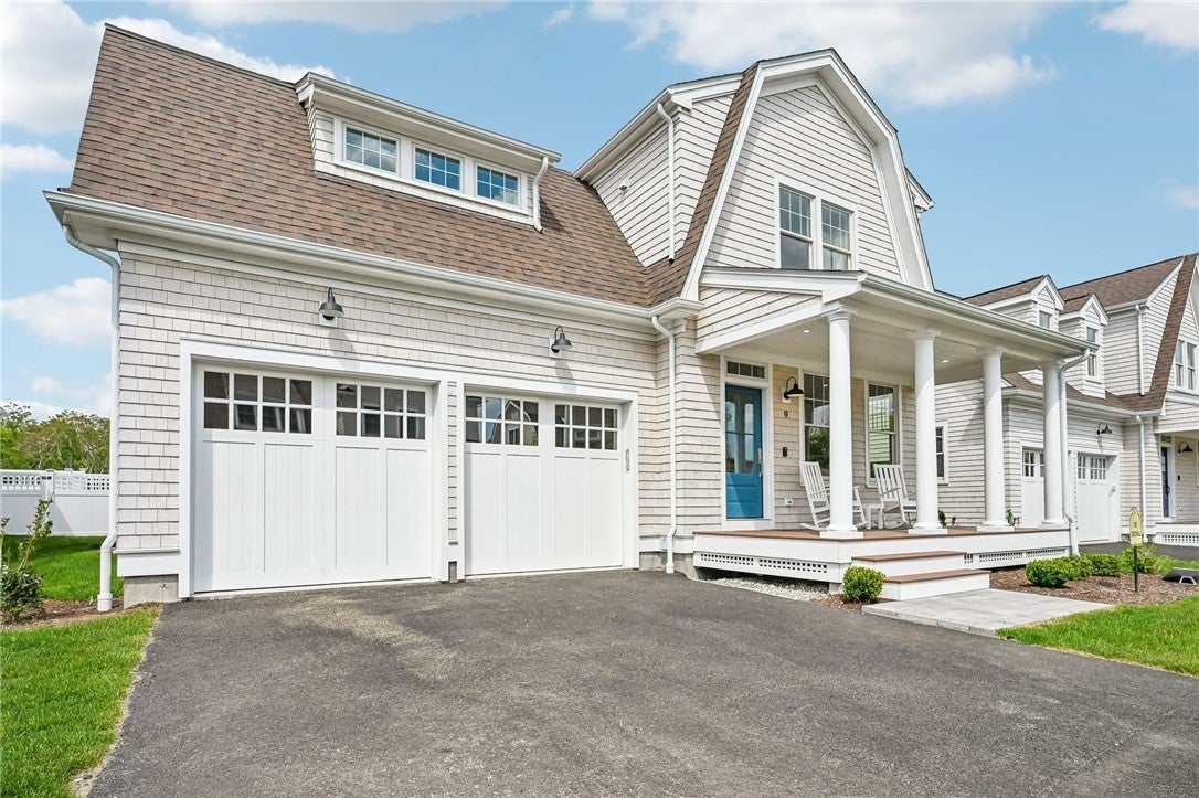 9 Lookout Lane