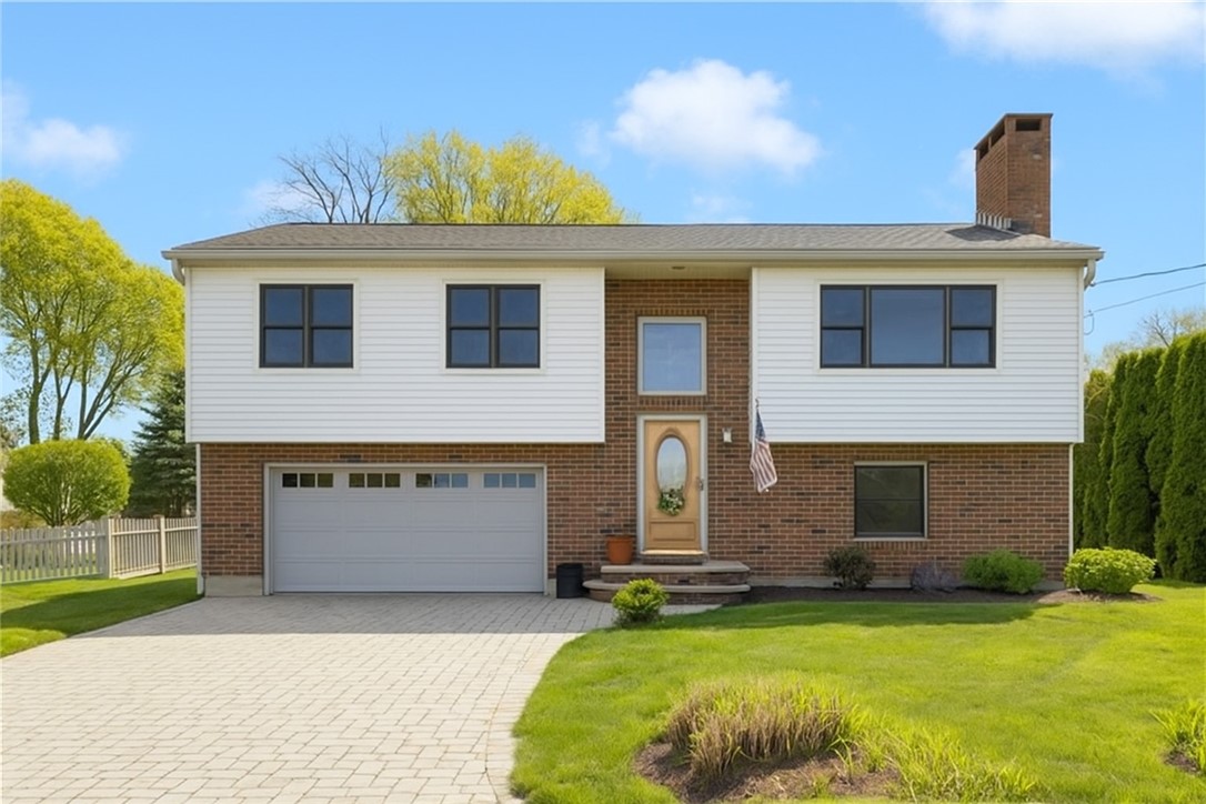 11 Renfrew Avenue