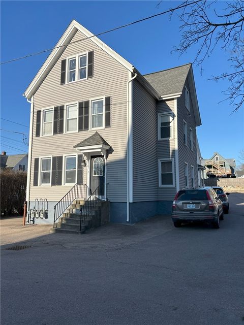 2 Gravity Court Westerly RI 02891