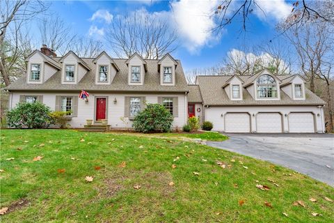 113 Log Road North Smithfield RI 02830