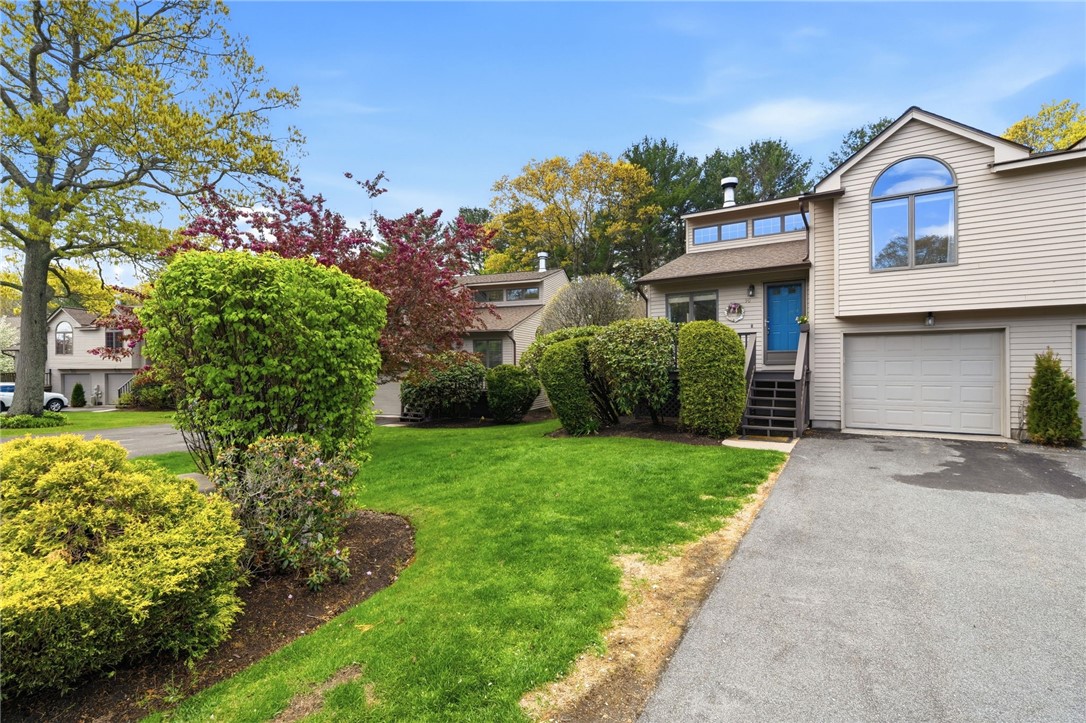 90 Cardinal Drive