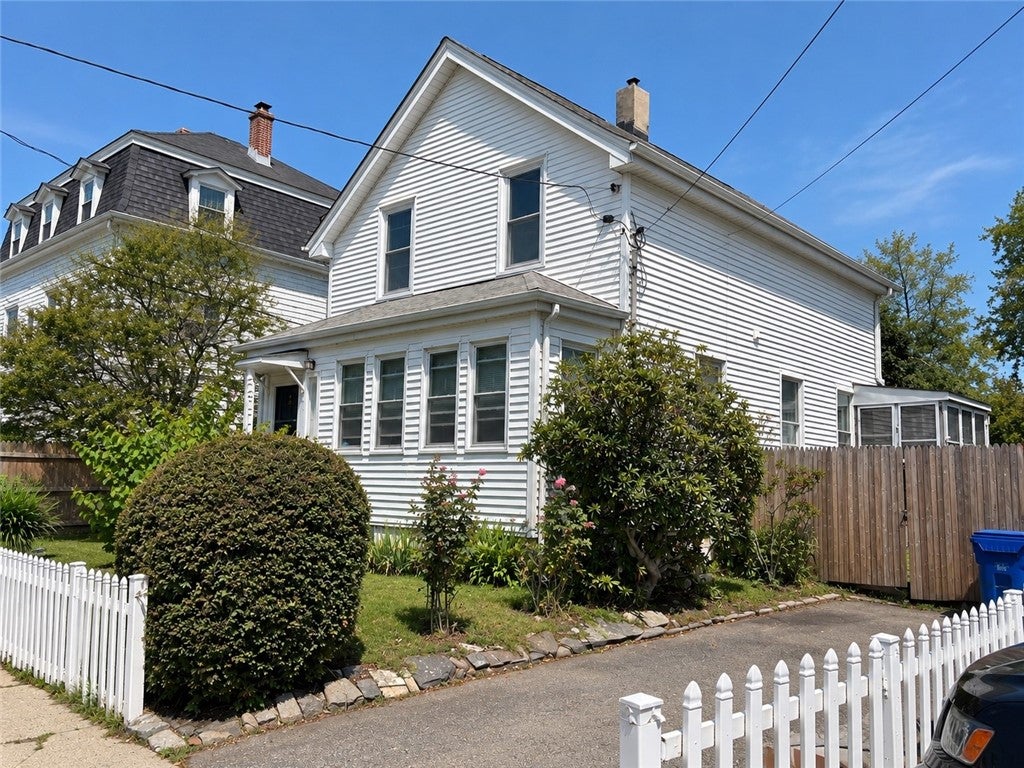 28 Merton Road