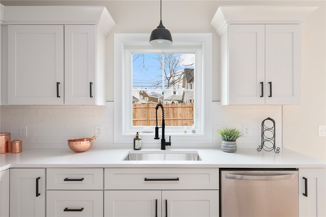 128 Wollaston Street