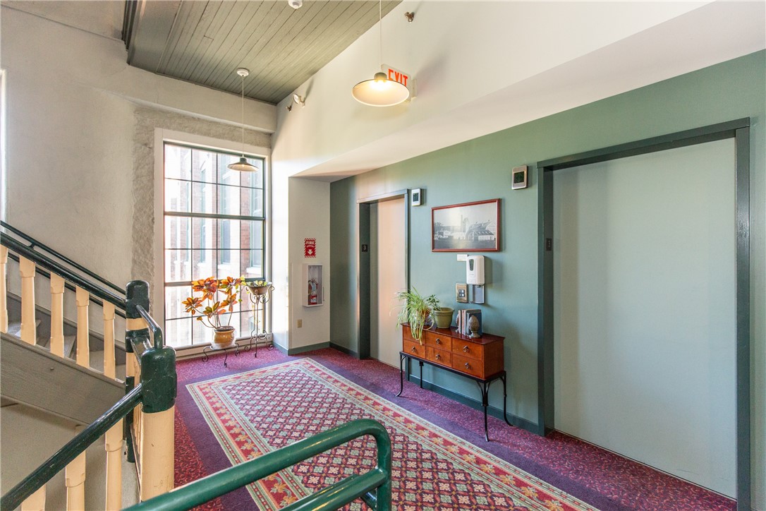 15 Higgins Street 201