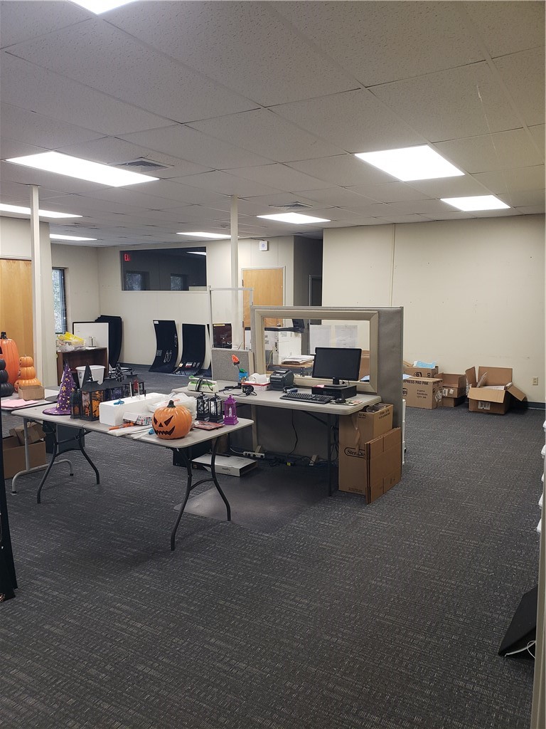 37 Lark Industrial Parkway M