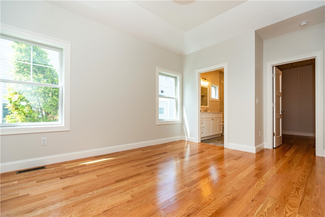 Coventry, Rhode Island 02816, United States, 2 Bedrooms Bedrooms, ,2 BathroomsBathrooms,Residential,Active,183229