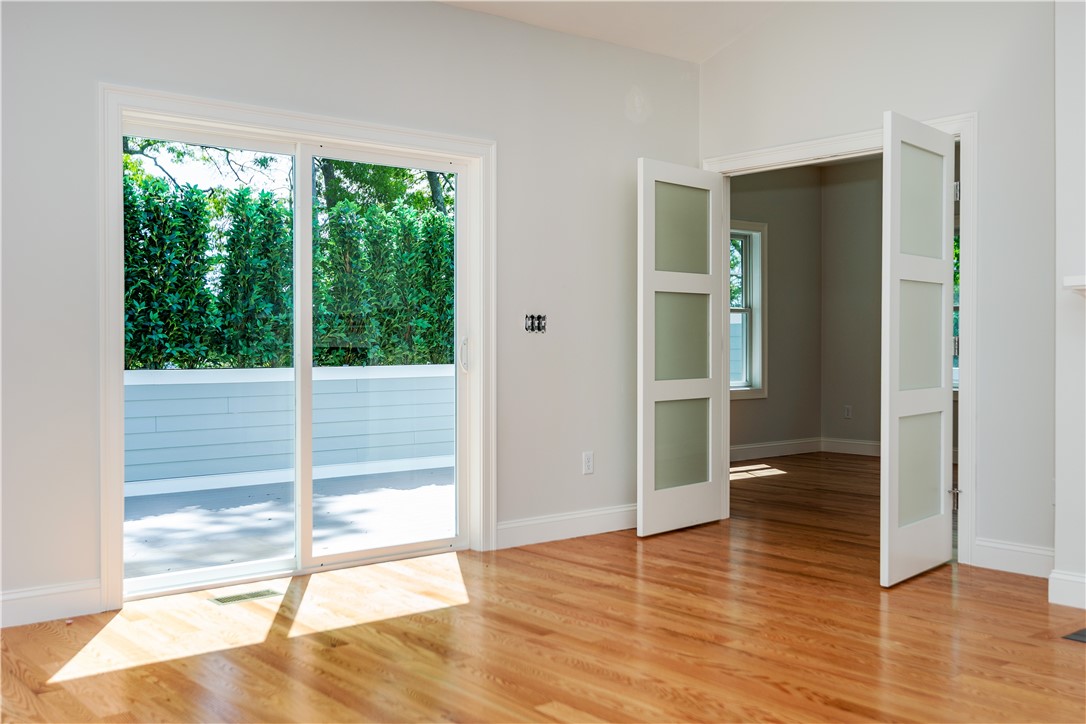 Coventry, Rhode Island 02816, United States, 2 Bedrooms Bedrooms, ,2 BathroomsBathrooms,Residential,Active,183229