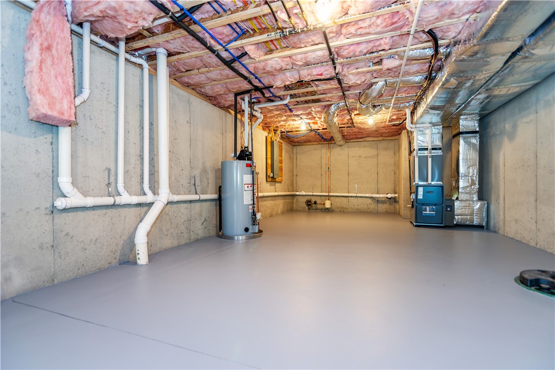 Coventry, Rhode Island 02816, United States, 2 Bedrooms Bedrooms, ,2 BathroomsBathrooms,Residential,Active,183229