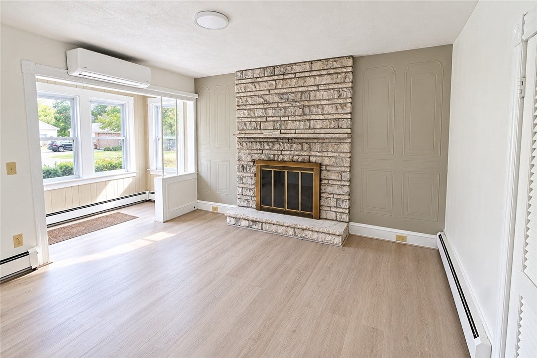 69 Emanual Street