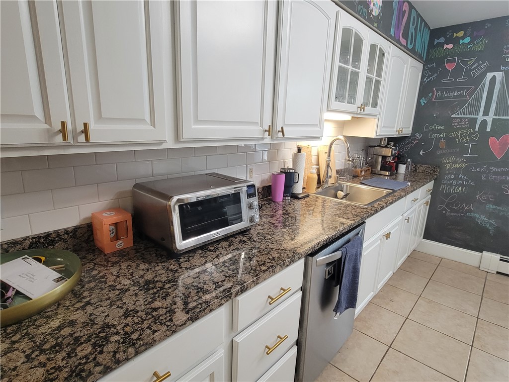 102 Broadway 1C