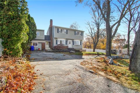 40 Rosner Avenue North Providence RI 02904
