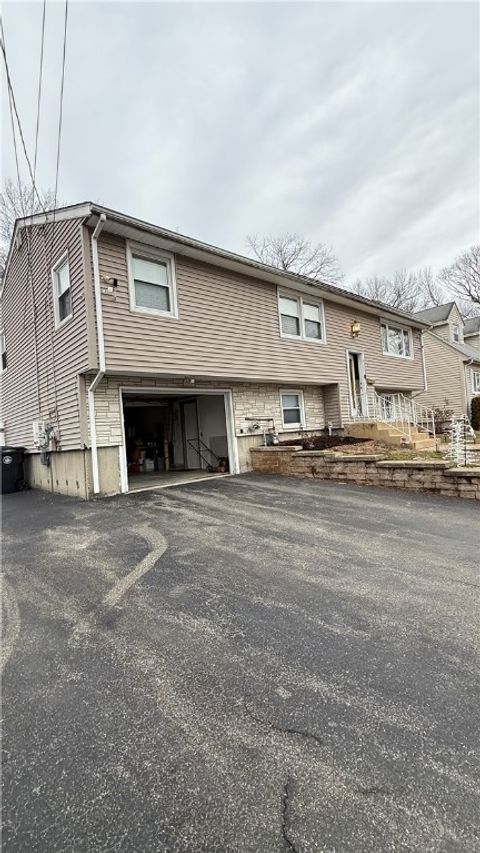 3 Vineland Avenue North Providence RI 02911