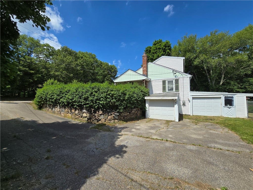 2777 Victory Highway