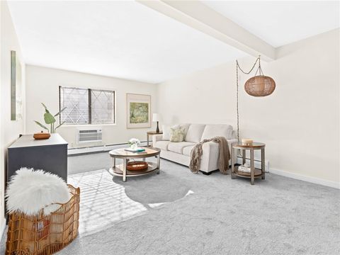 132 Hoffman Avenue 207 Cranston RI 02920