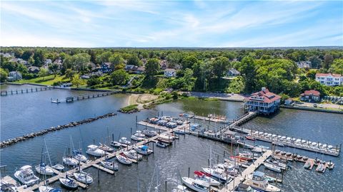 2 Kensington Road Cranston RI 02920