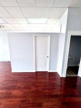194 1/2 Hillside Avenue