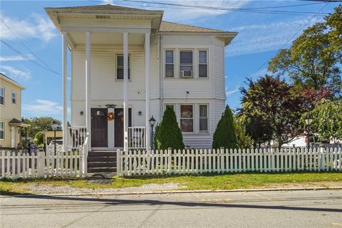 108 Perrin Avenue Pawtucket RI 02861