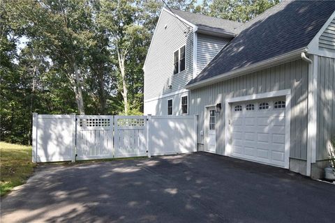 Single Family Residence in Johnston RI 87 Scituate Avenue 3.jpg