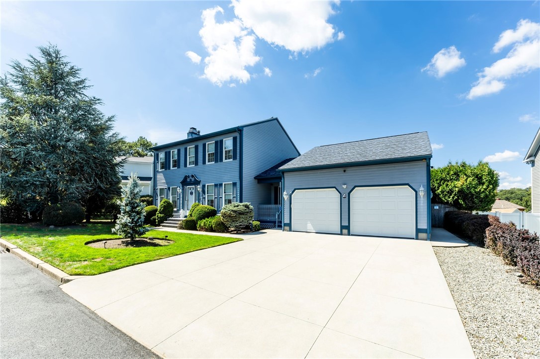 9 East Lake View Drive