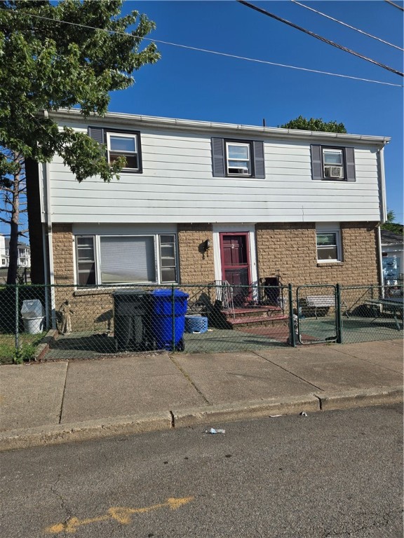 2 VALLEY Street