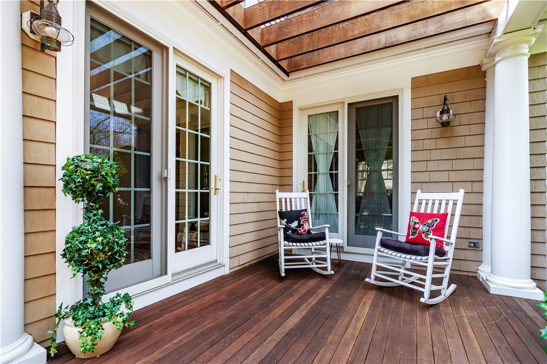 North Kingstown, Rhode Island 02852, United States, 3 Bedrooms Bedrooms, ,3 BathroomsBathrooms,Residential,Active,113544