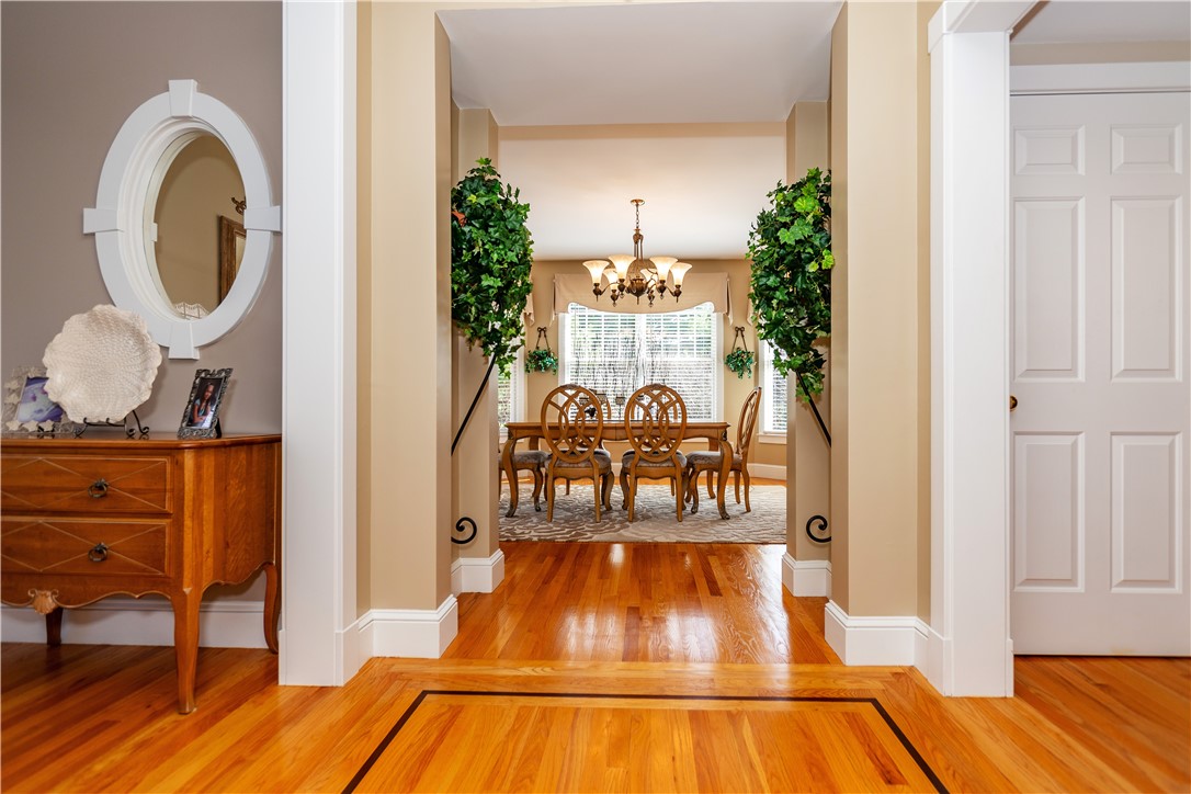 North Kingstown, Rhode Island 02852, United States, 3 Bedrooms Bedrooms, ,3 BathroomsBathrooms,Residential,Active,113544