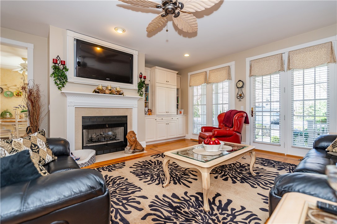 North Kingstown, Rhode Island 02852, United States, 3 Bedrooms Bedrooms, ,3 BathroomsBathrooms,Residential,Active,113544