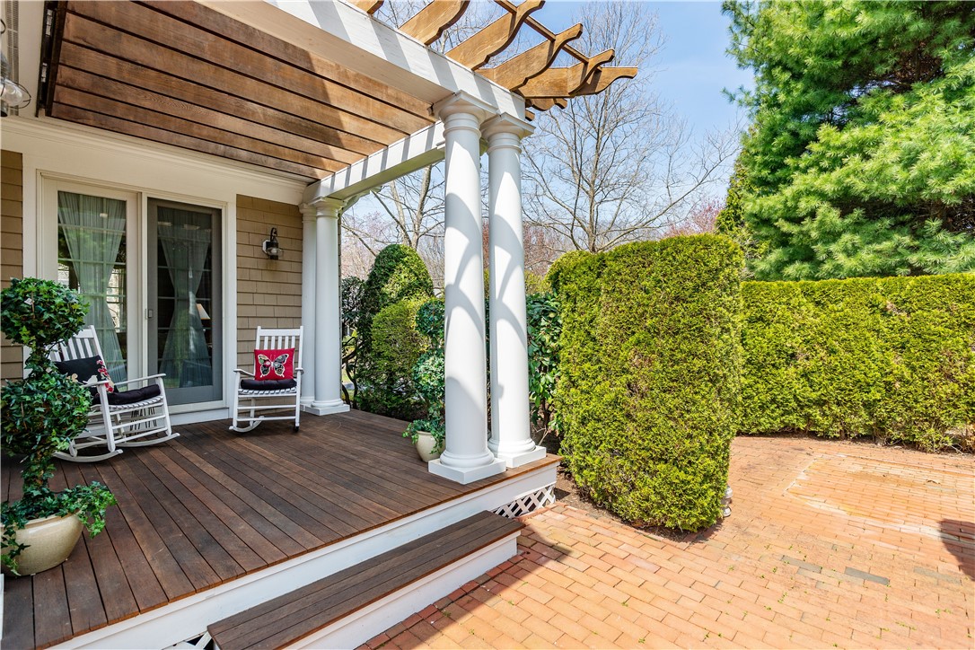 North Kingstown, Rhode Island 02852, United States, 3 Bedrooms Bedrooms, ,3 BathroomsBathrooms,Residential,Active,113544