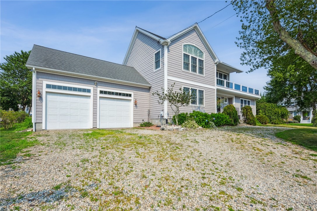 18 Anawan Avenue