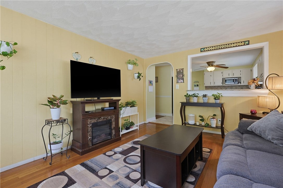 25 Hunter Drive