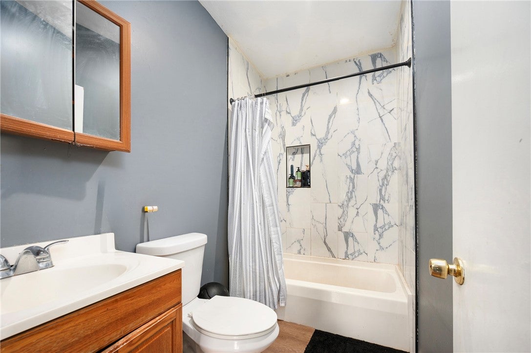 346 Douglas Avenue