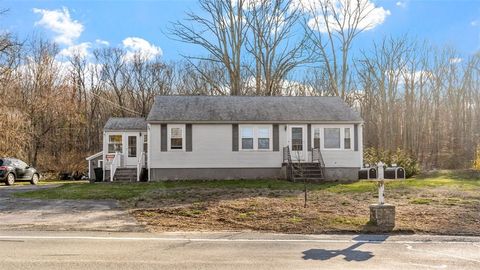 Single Family Residence in North Smithfield RI 431 Douglas Pike.jpg