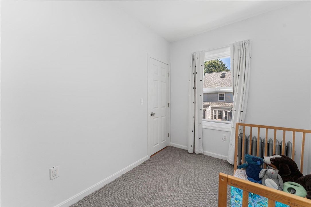 Cranston, Rhode Island 02905, United States, 4 Bedrooms Bedrooms, ,2 BathroomsBathrooms,Residential,Active,207361