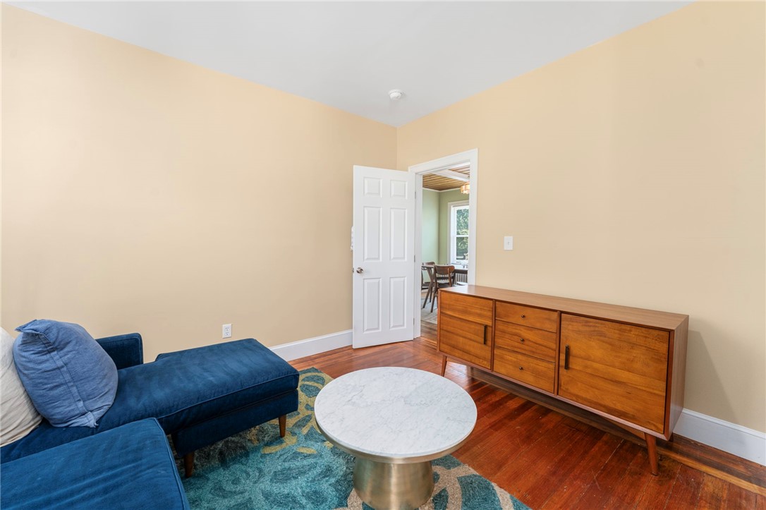 Cranston, Rhode Island 02905, United States, 4 Bedrooms Bedrooms, ,2 BathroomsBathrooms,Residential,Active,207361