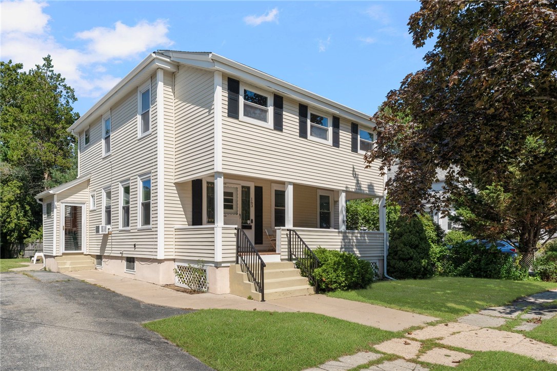 Cranston, Rhode Island 02905, United States, 4 Bedrooms Bedrooms, ,2 BathroomsBathrooms,Residential,Active,207361