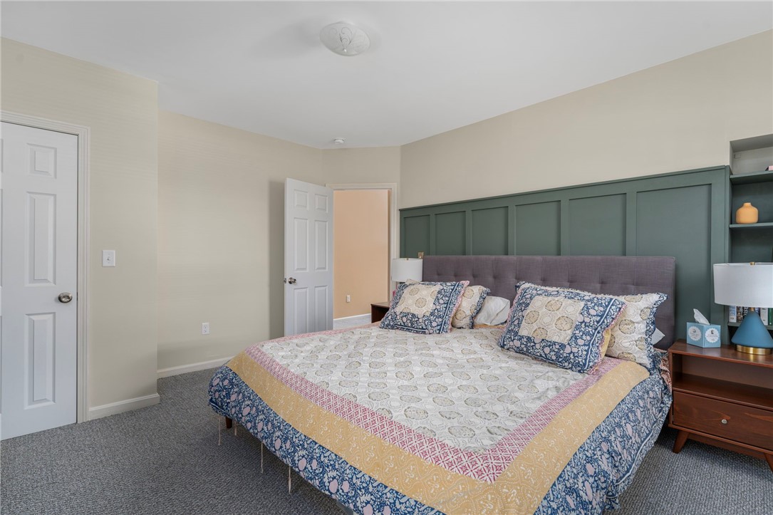 Cranston, Rhode Island 02905, United States, 4 Bedrooms Bedrooms, ,2 BathroomsBathrooms,Residential,Active,207361