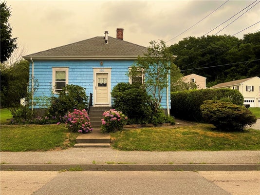 66 SHERRY AVE, BRISTOL, RI 02809 - Image 1a7d097bc6accdf2b3db0bfa769bc937/1506627865