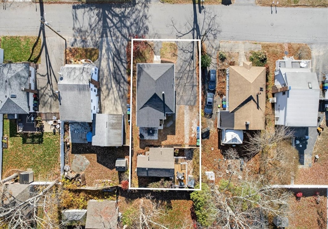 141 Brush Neck Avenue