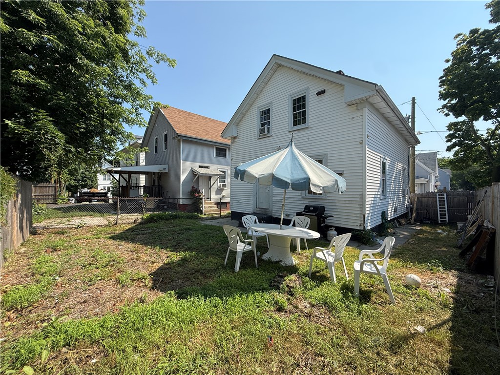 59 Webster Avenue