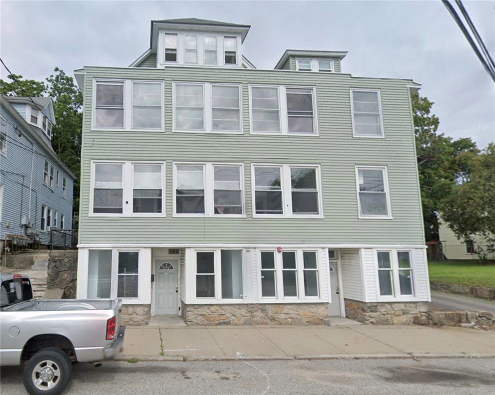 228 West School Street 230