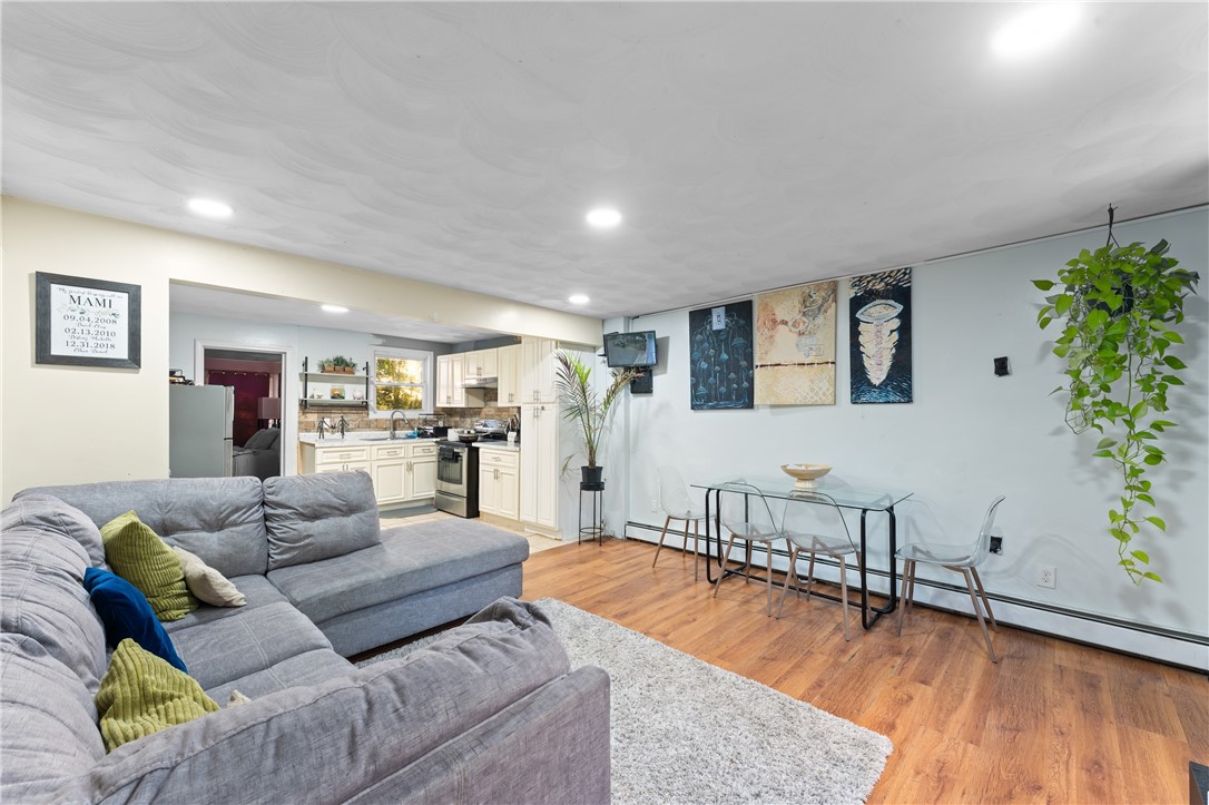 588 Manton Avenue 590