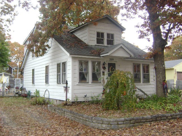 211 Wood Street