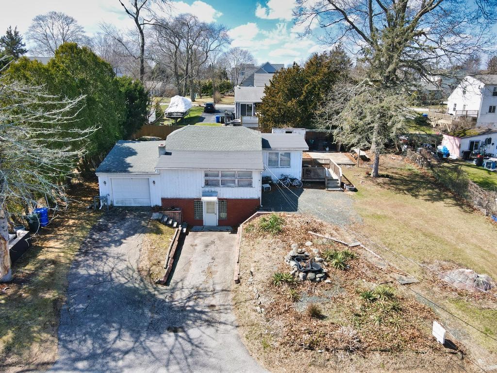 10 Claremont Avenue