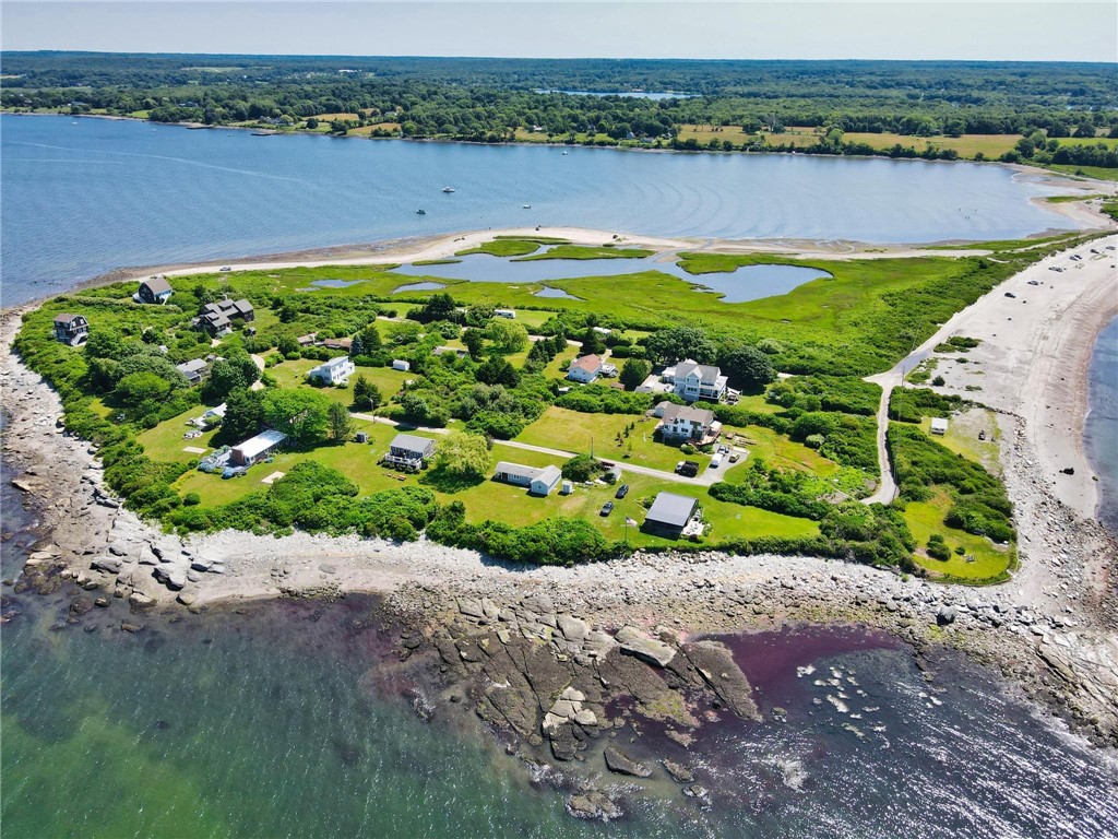 24 Pointview Drive