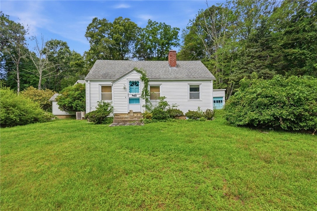 1639 South County Trail