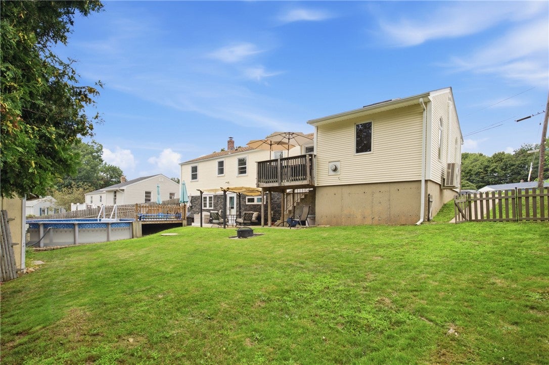 52 FAIRGREEN Drive