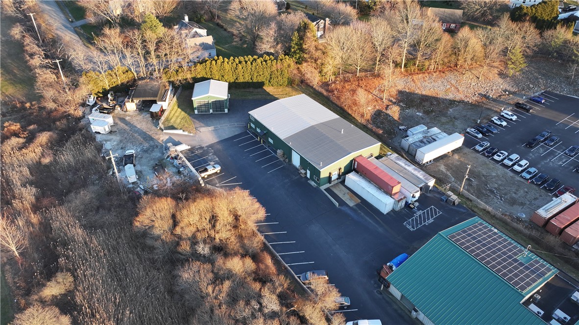 1079 Aquidneck Avenue 2A