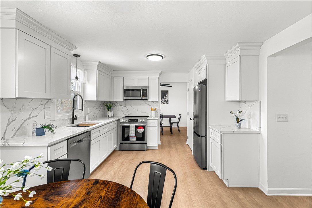4 Cassisi Court
