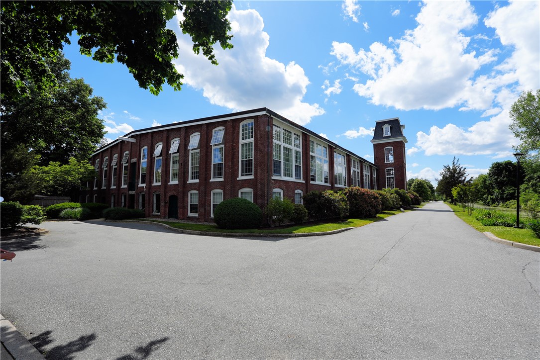 40 Web Avenue 217