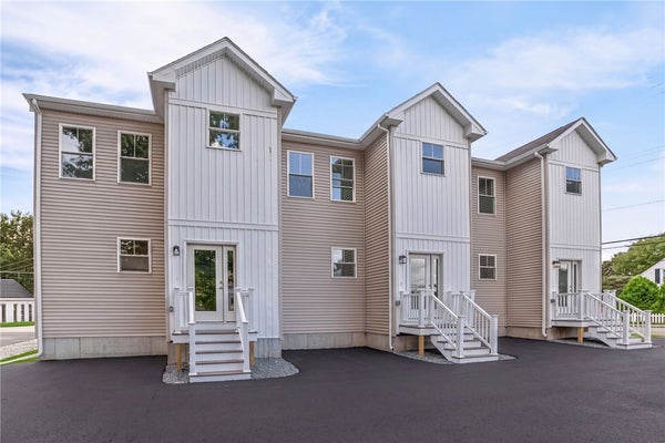 ADDRESS PRIVATE, EAST PROVIDENCE, RI  - Image 1bfda39086ccb2ffbdd0c1fd15f6b2e6/3695113576